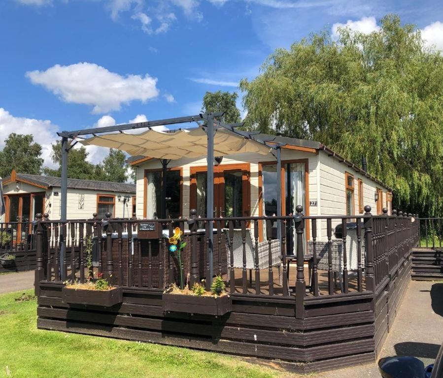 Bumblebee Lodge Tydd St. Giles 外观 照片